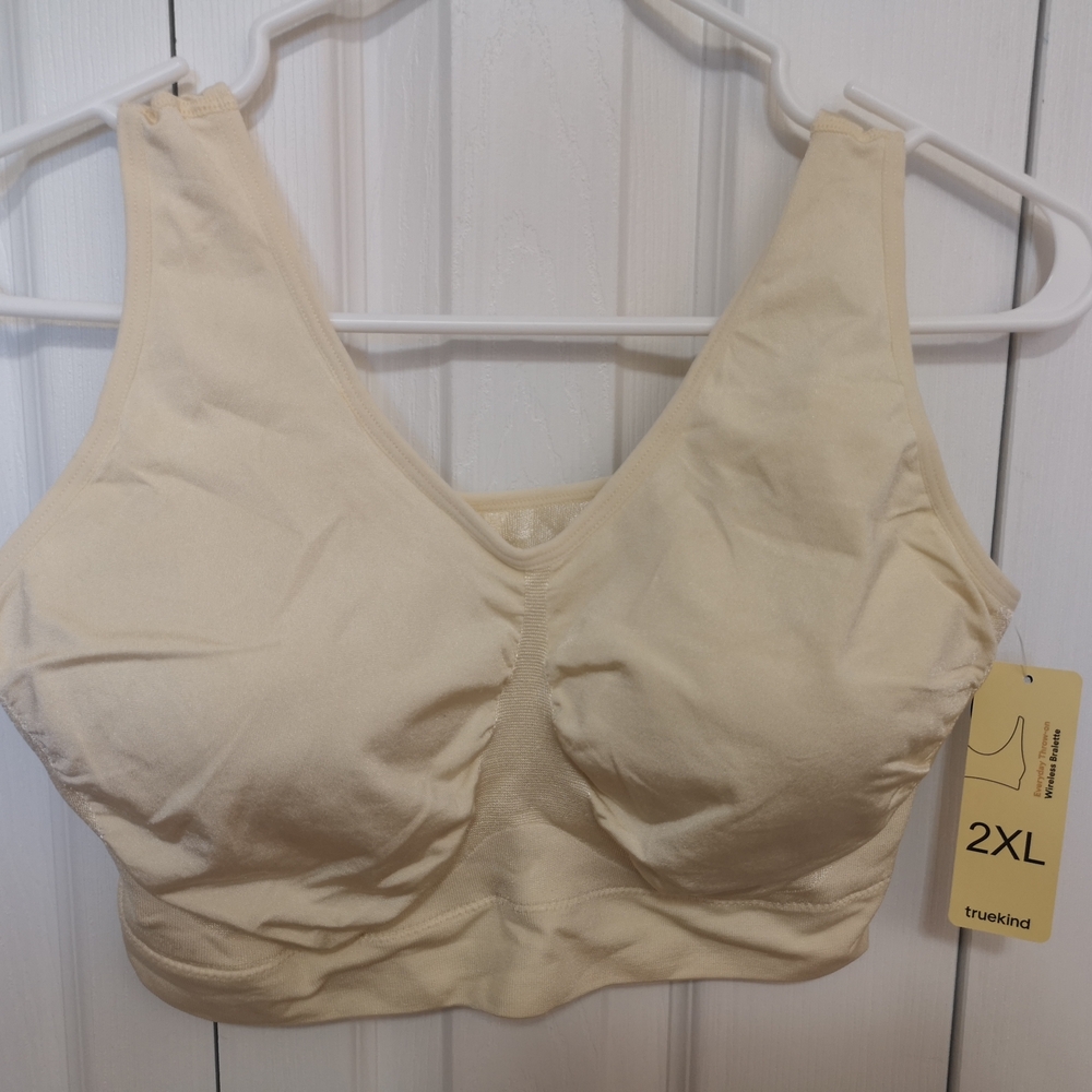 Truekind Women's Cream Wireless Bra 2XL